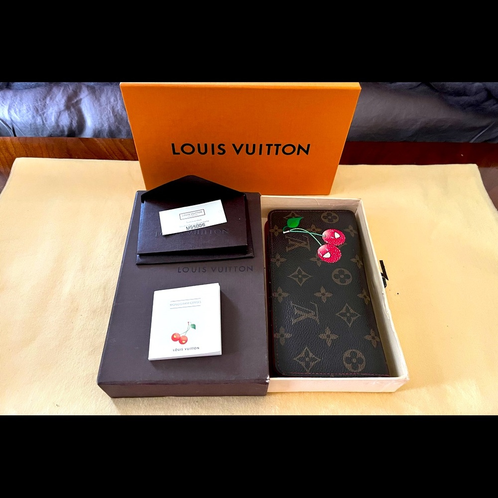 LV Limited Edition Takashi Murakami Cerises Blossom Monogram Canvas Zippy Wallet